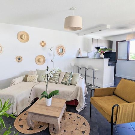 Cap Saint Gilles - T3 Vue Sur Le Port Apartment Ngoại thất bức ảnh