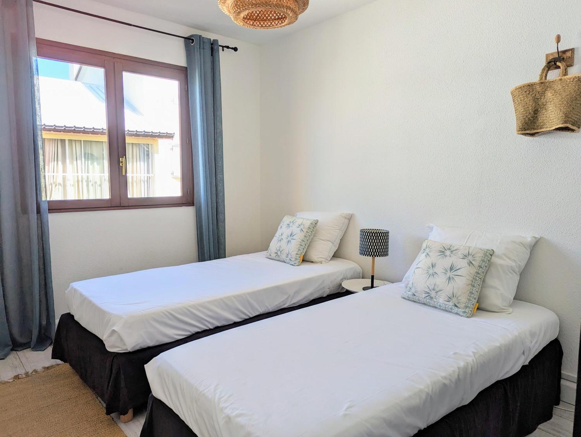 Cap Saint Gilles - T3 Vue Sur Le Port Apartment Ngoại thất bức ảnh