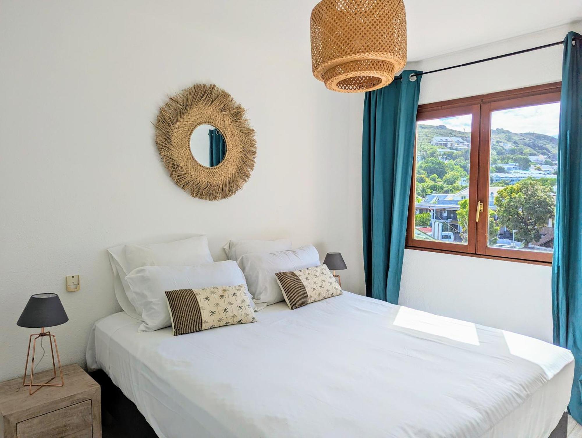 Cap Saint Gilles - T3 Vue Sur Le Port Apartment Ngoại thất bức ảnh